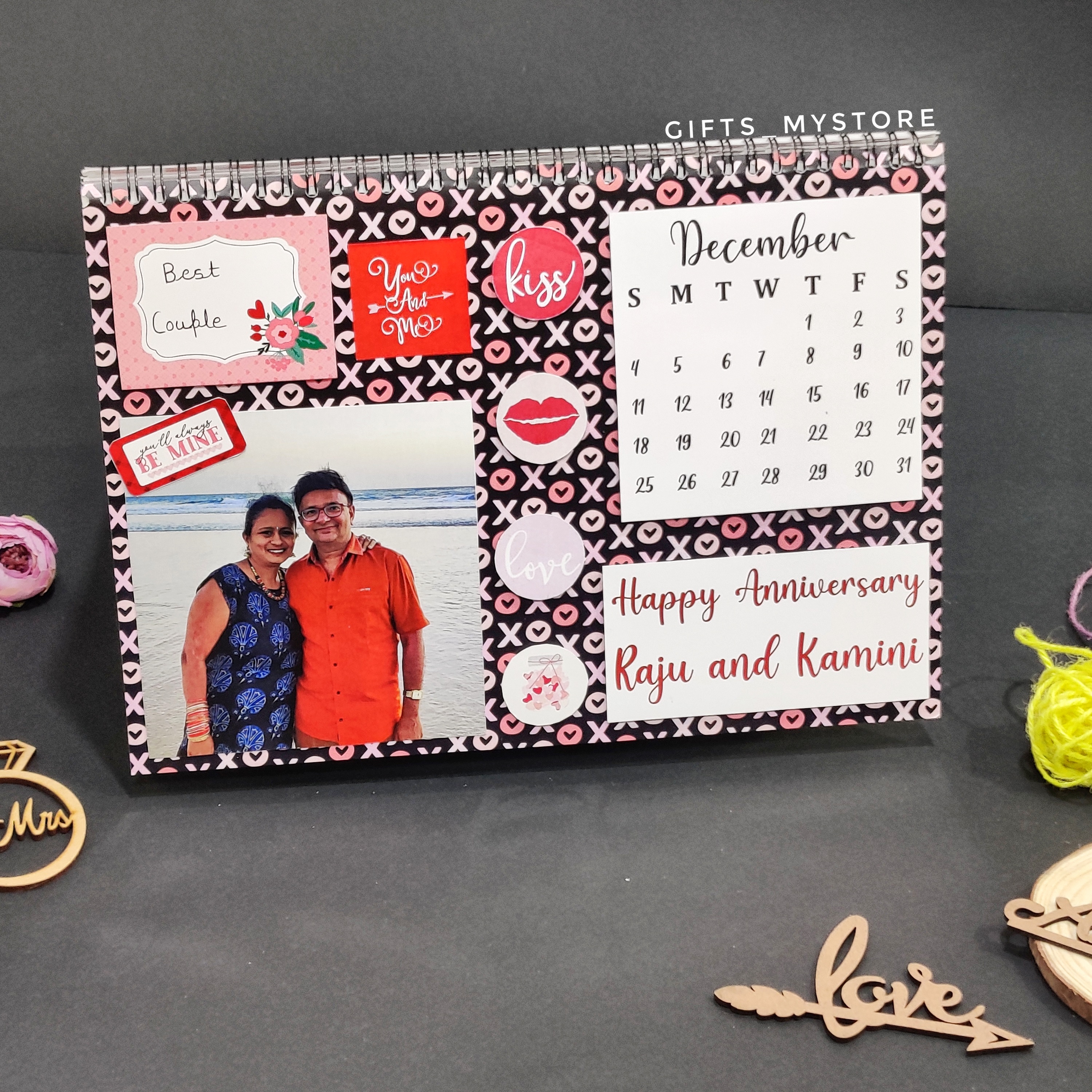 LOVE THEME CALENDER